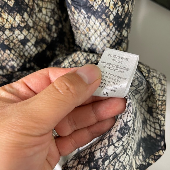 Theory NWOT snake skin print silk shirt dress Career Office Business Casual Sz 6 - Picture 6 of 9